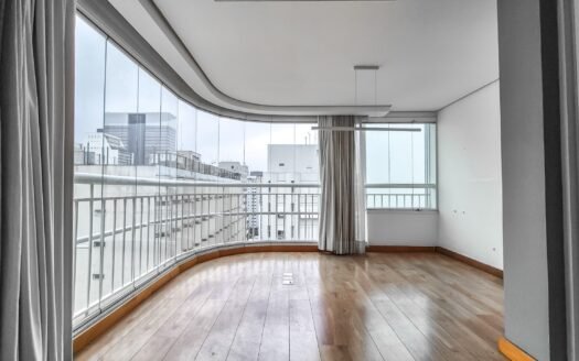 Apartamento Reformado no Jardins – 2 Suítes e 2 Vagas