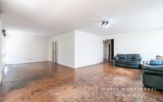 Imóvel Espaçoso para Modernizar – 207 m², 3 Dormitórios (1 Suíte) no Jardim Paulista